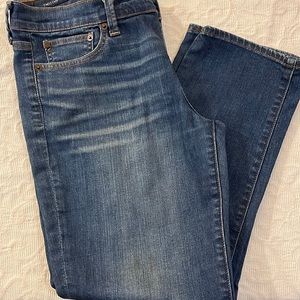 Lucky Brand Sweet Crop Jeans in New Condition.